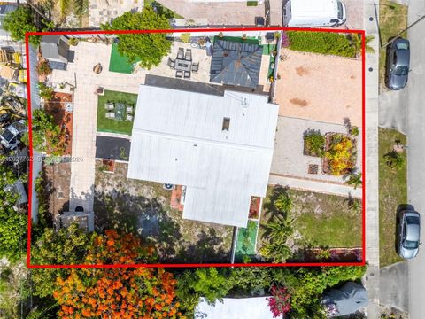 Tiny photo for 255 NE 41st Ct, Deerfield Beach, FL 33064 (MLS # A12027762)