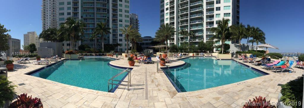 Vizcayne - Residential