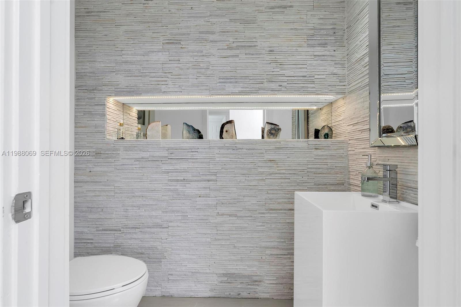 100 HIDDEN BAY CONDO - Residential