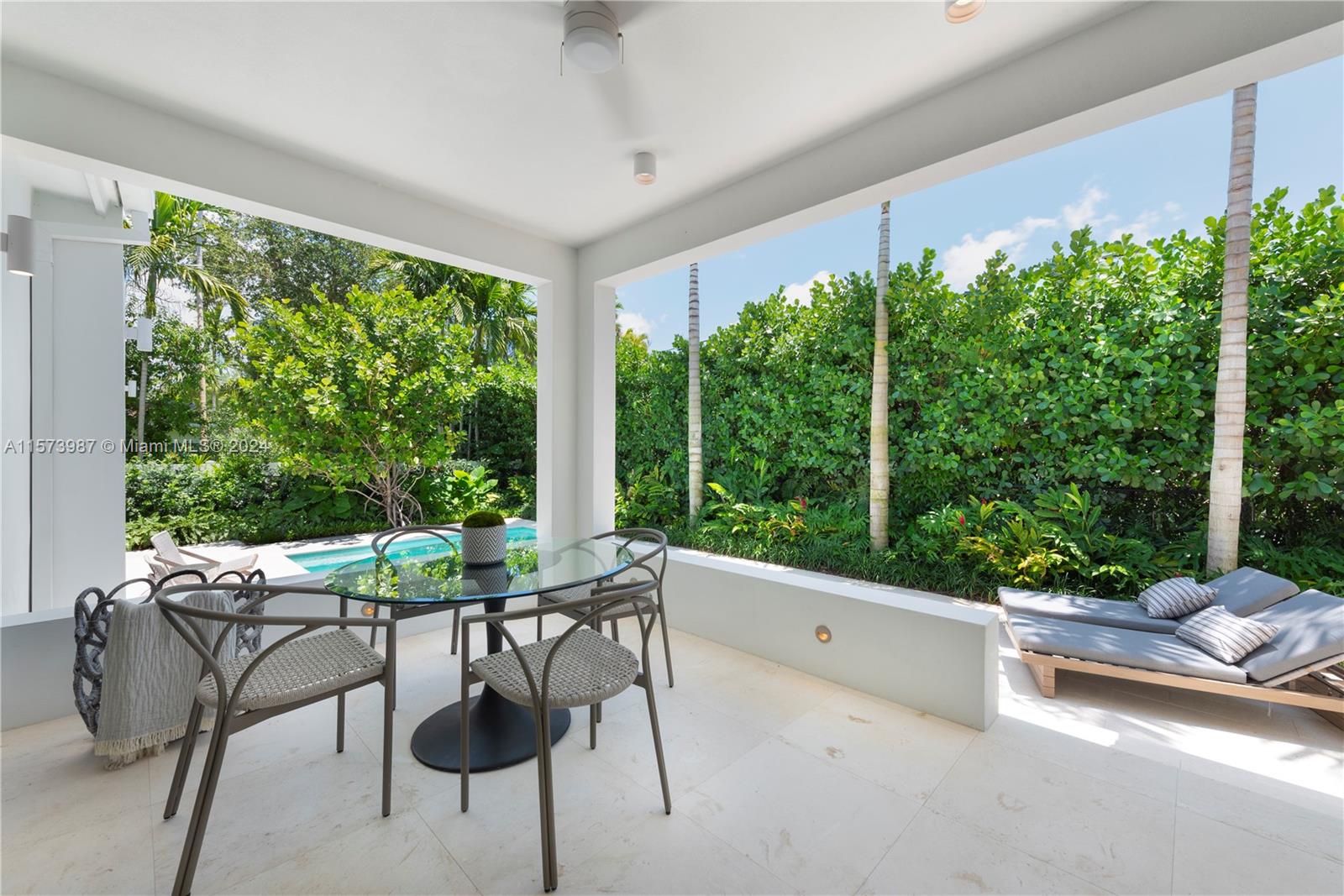 EARLETON SHORES - Residential