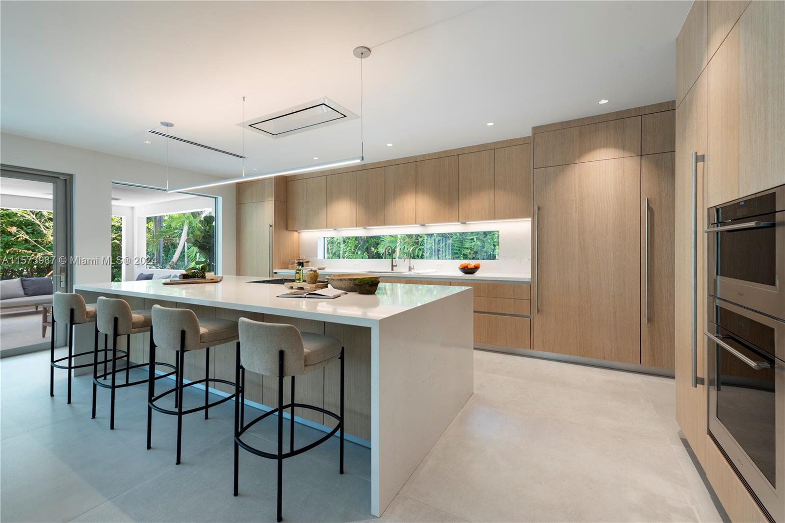 EARLETON SHORES - Residential