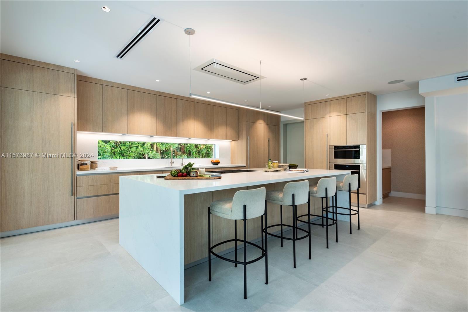 EARLETON SHORES - Residential