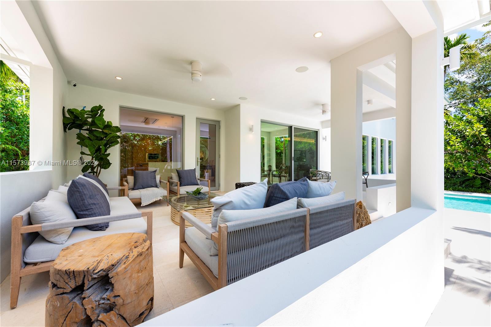 EARLETON SHORES - Residential