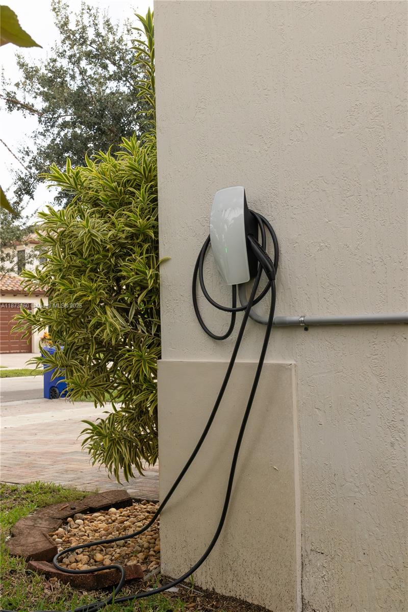 FOXCROFT HOMES PHASE II - Residential