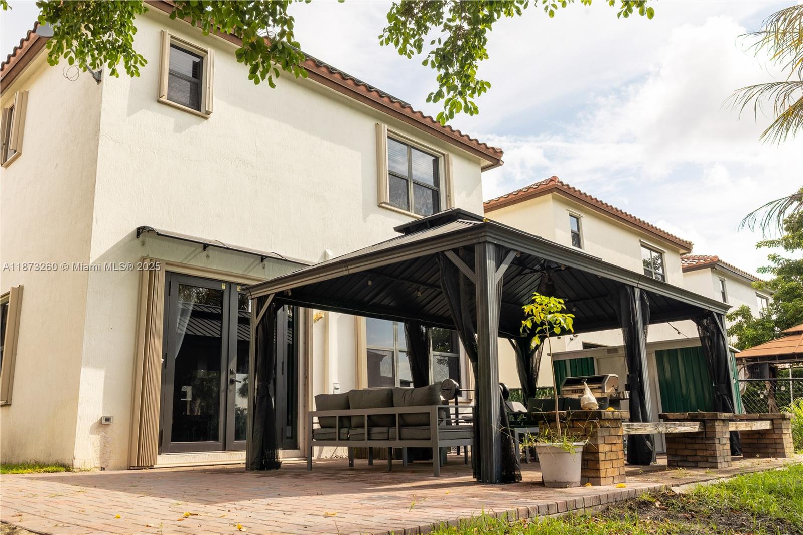 FOXCROFT HOMES PHASE II - Residential