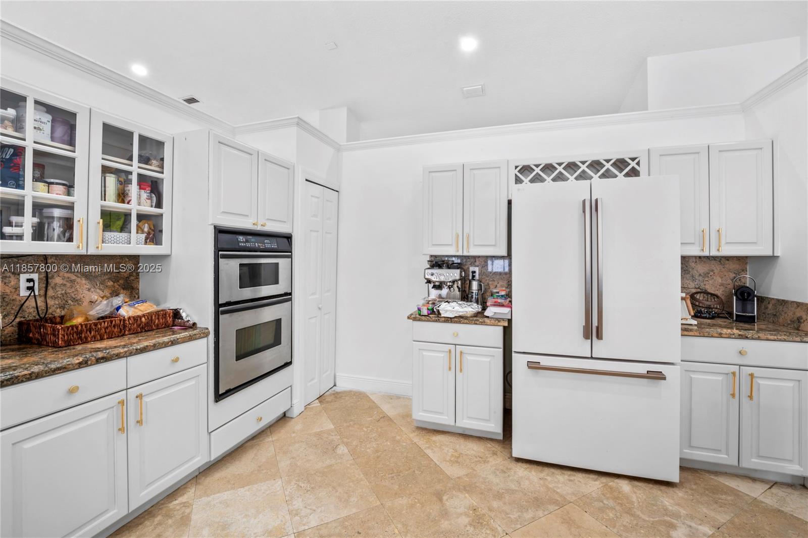 BEVERLY HILLS - Residential