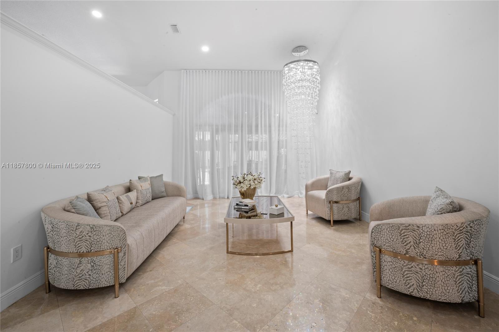 BEVERLY HILLS - Residential