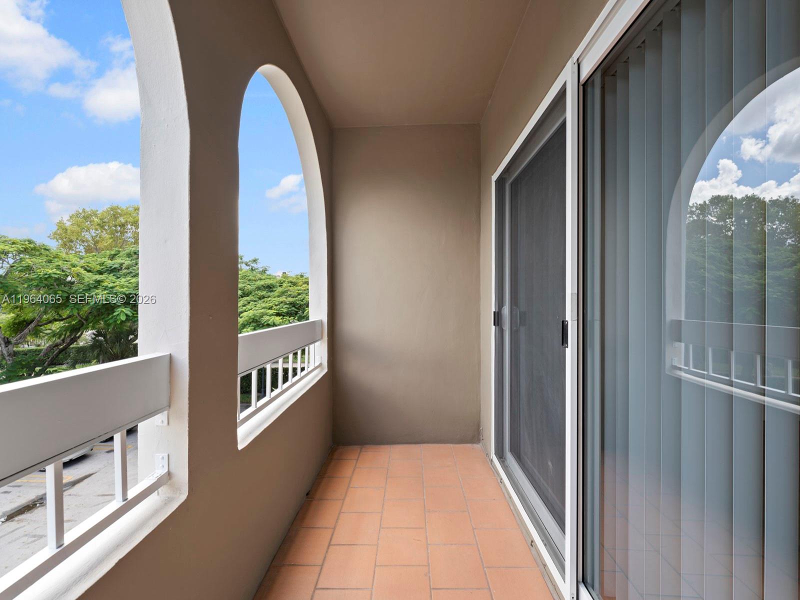 VILLAGE OF KINGS CREEK CO - Residential