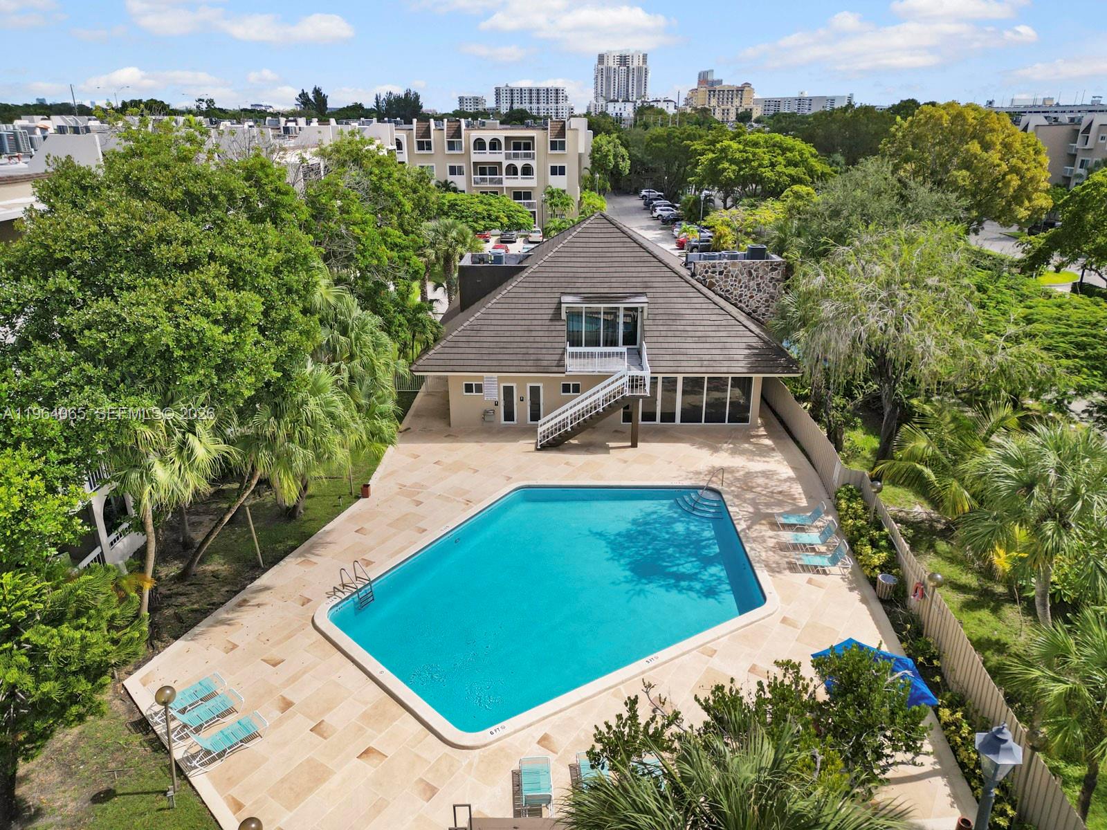 VILLAGE OF KINGS CREEK CO - Residential