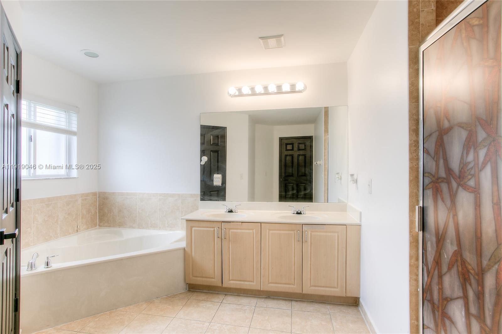 CHRISTOPHER GARDENS - Residential