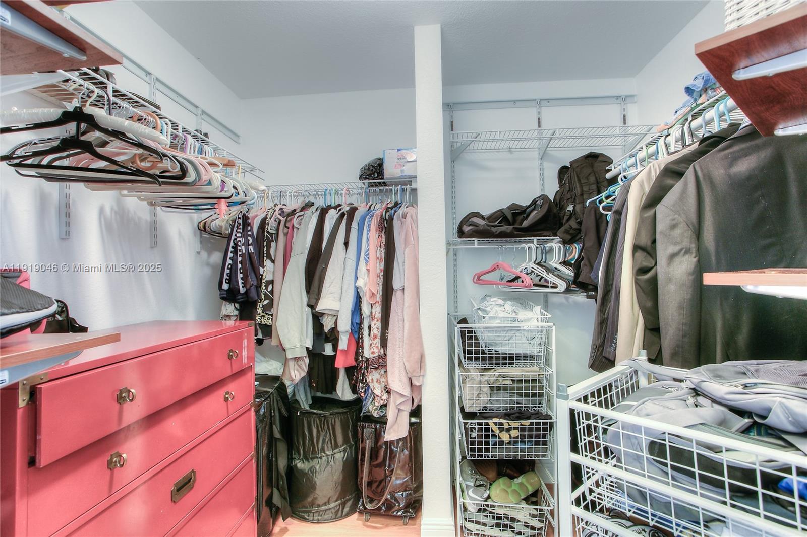 CHRISTOPHER GARDENS - Residential