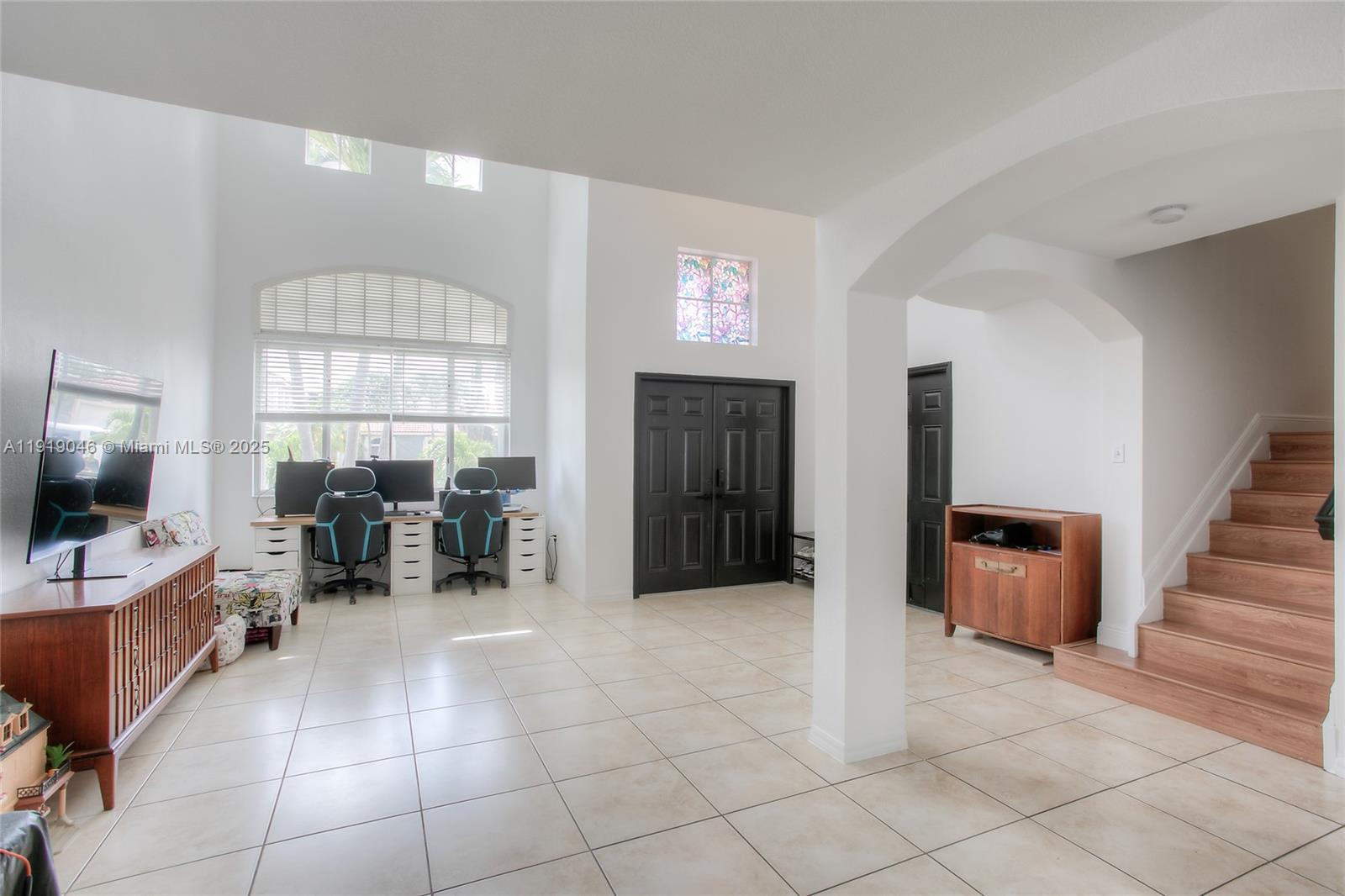 CHRISTOPHER GARDENS - Residential