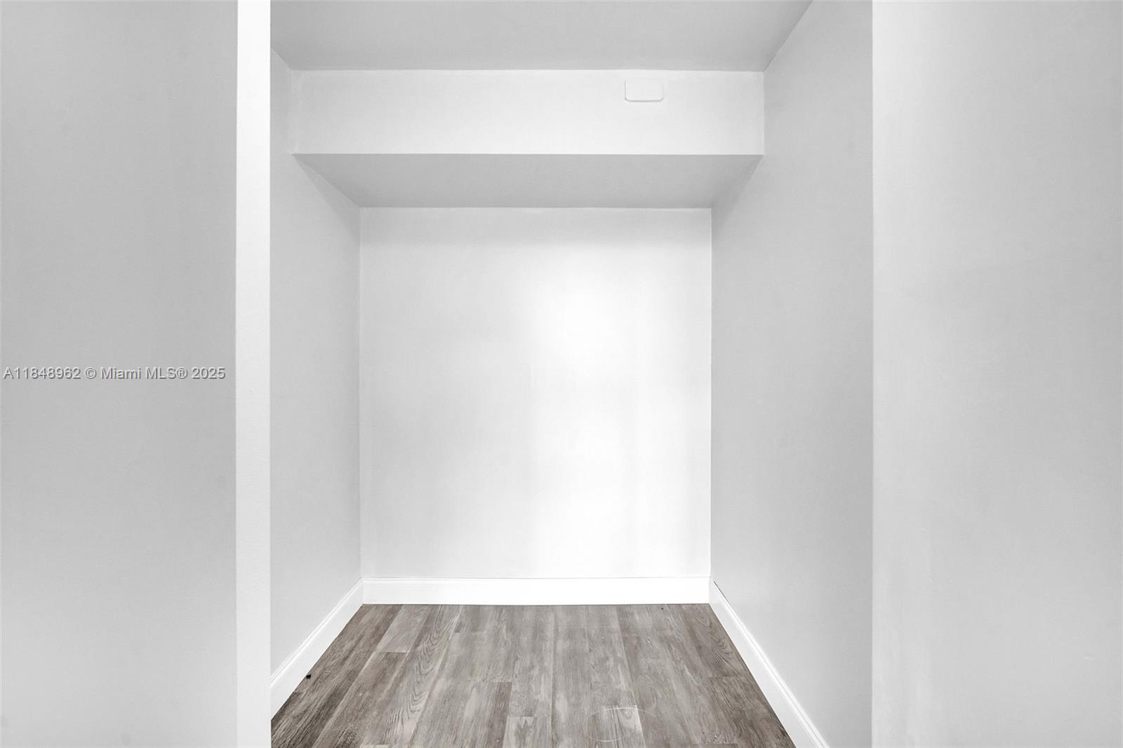 PARK PLACE CONDOMINIUM NO - Residential