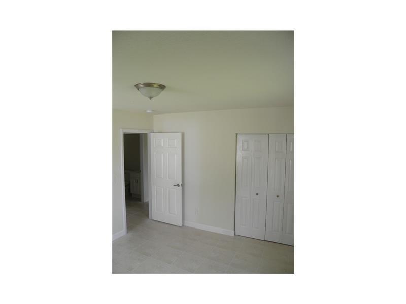 26 52 41 SHEPHARD HGTS 3 - Residential Lease