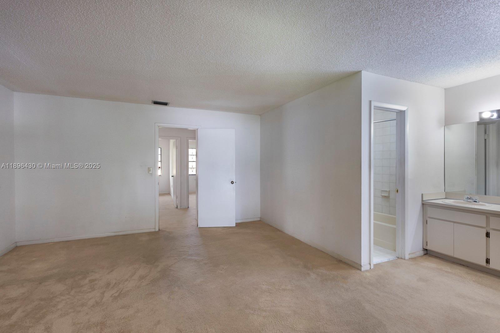 ODA HOMES CONDO - Residential