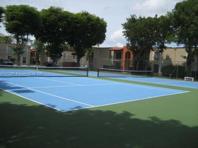 SPANISH TRACE CONDO - Residential Lease