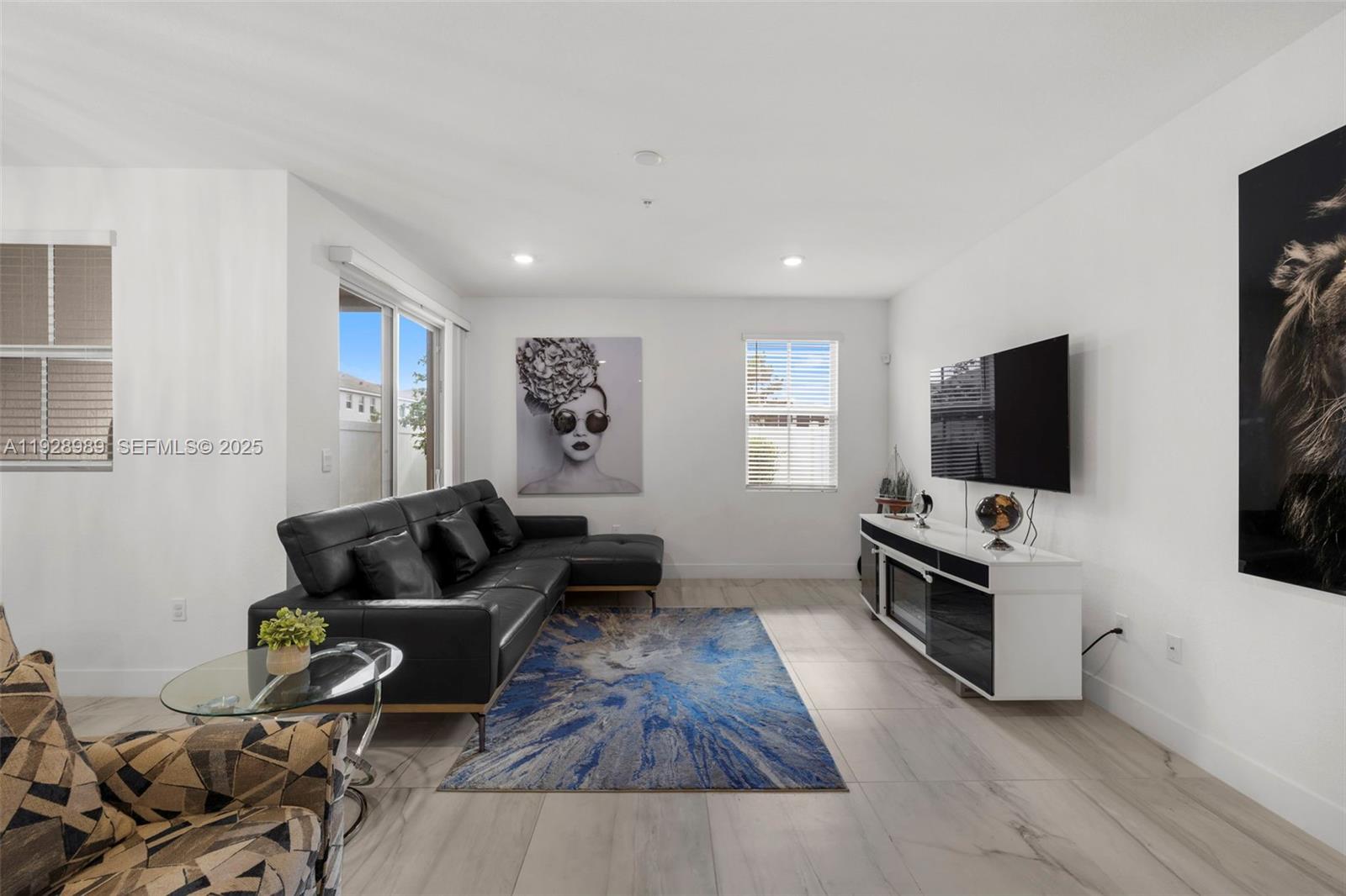 MERRICK SQUARE - Residential