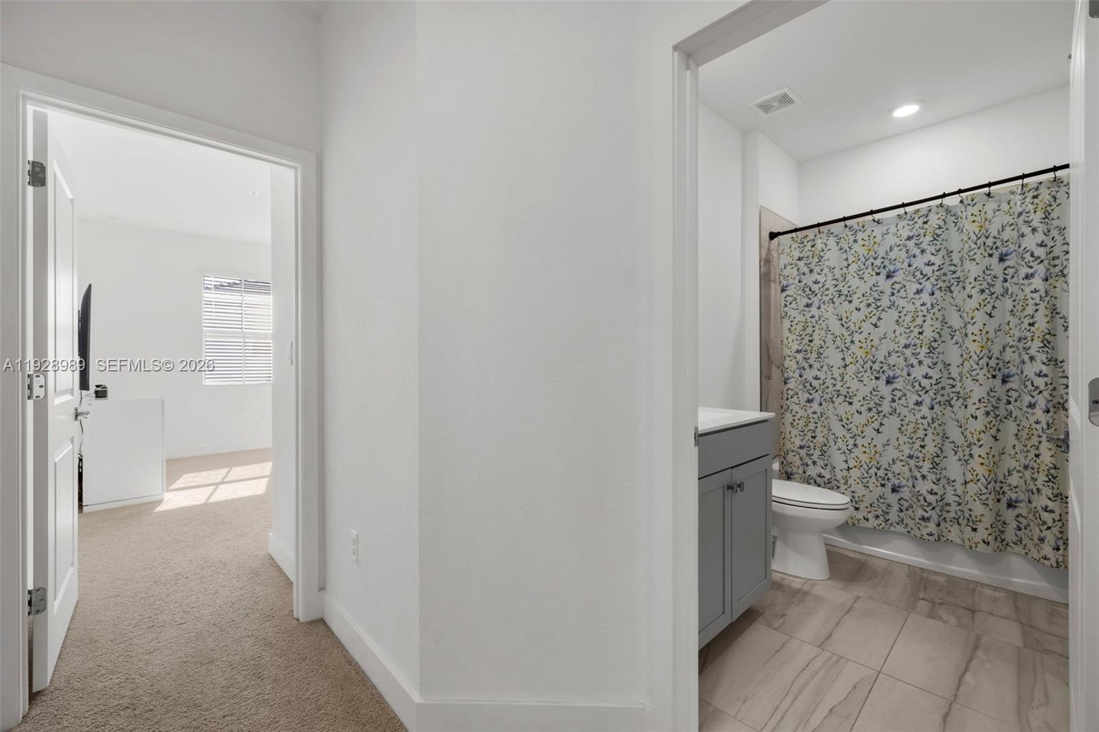 MERRICK SQUARE - Residential