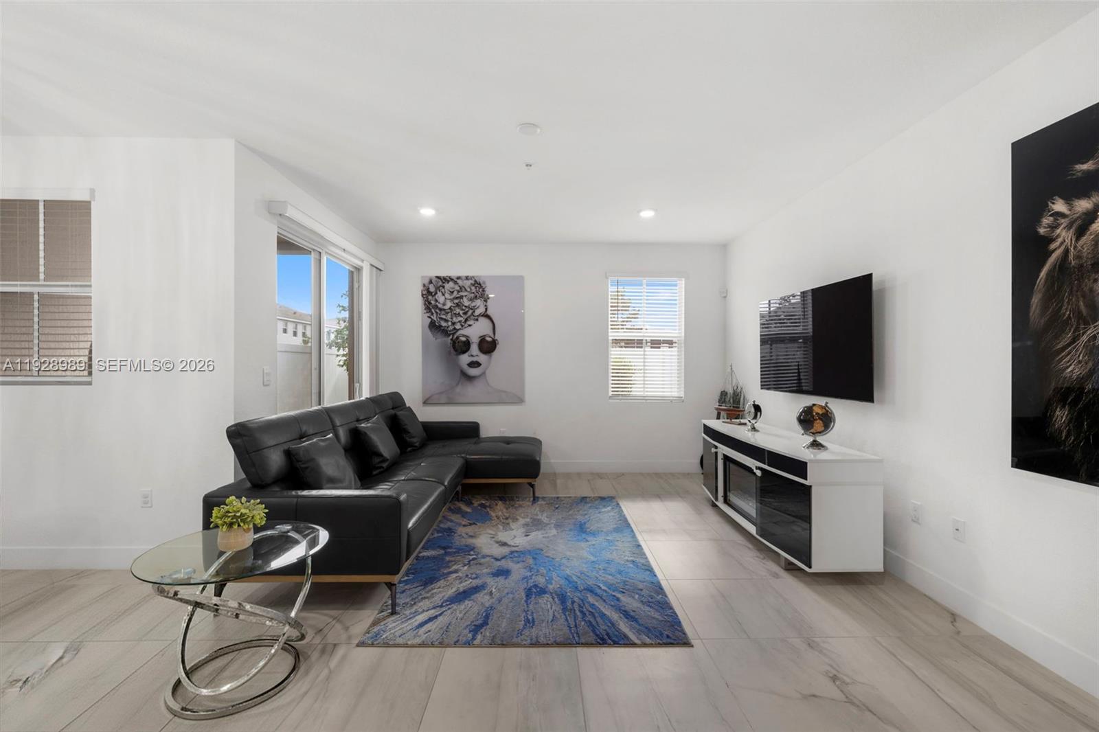 MERRICK SQUARE - Residential