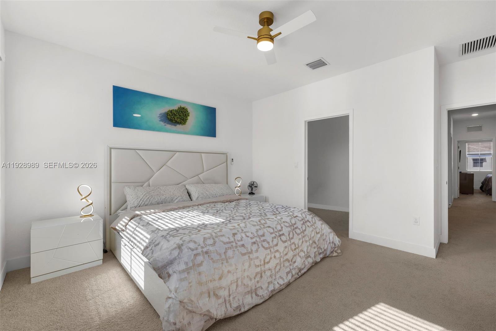 MERRICK SQUARE - Residential