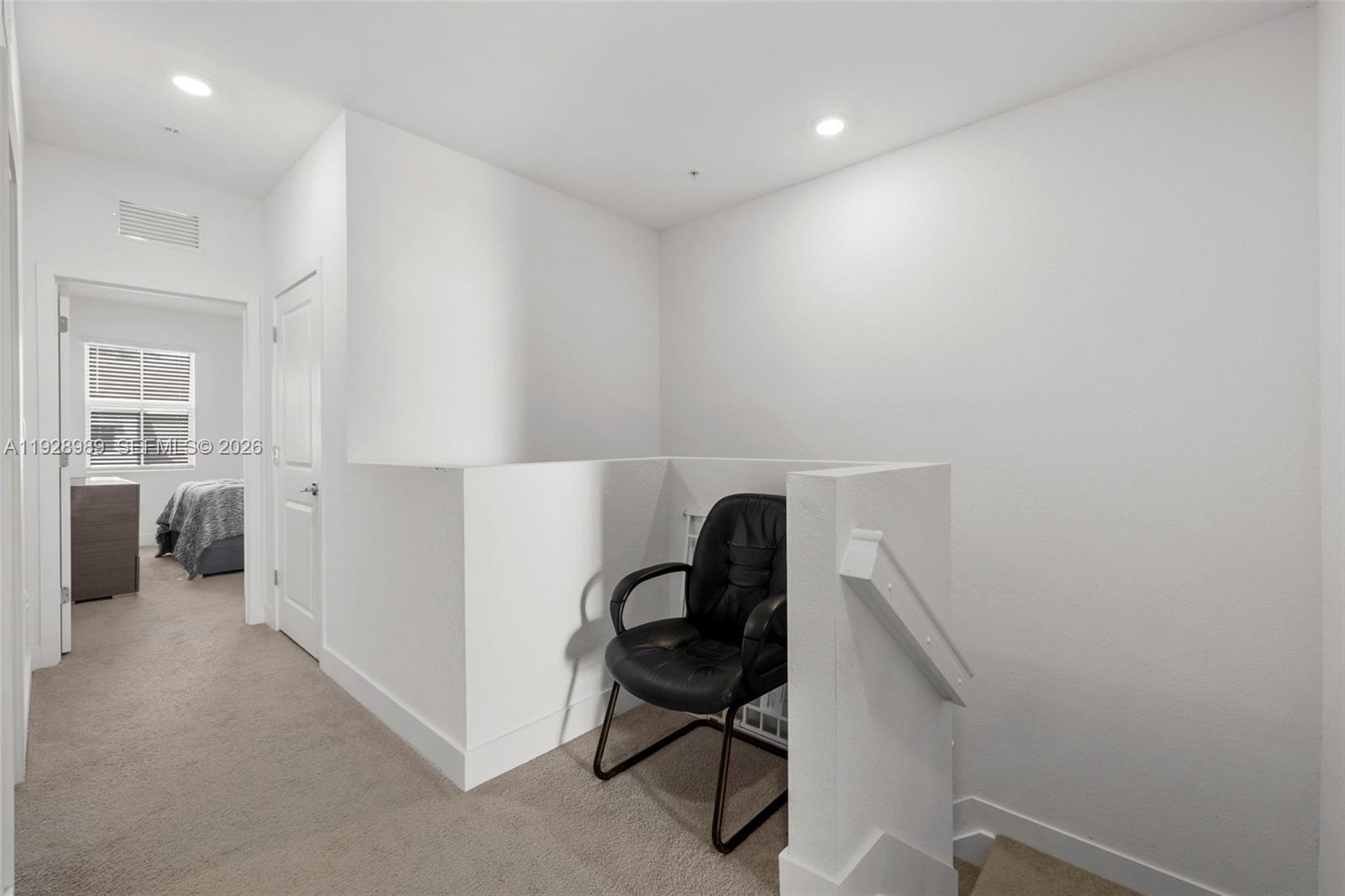 MERRICK SQUARE - Residential