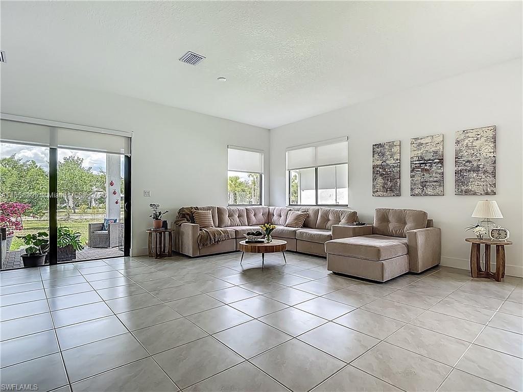 Maple Rdg/Ave Maria Ph 7b - Residential