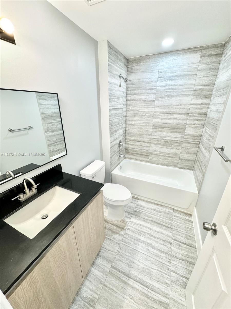 SEMINOLE ADD F R OLIVERS - Residential Lease