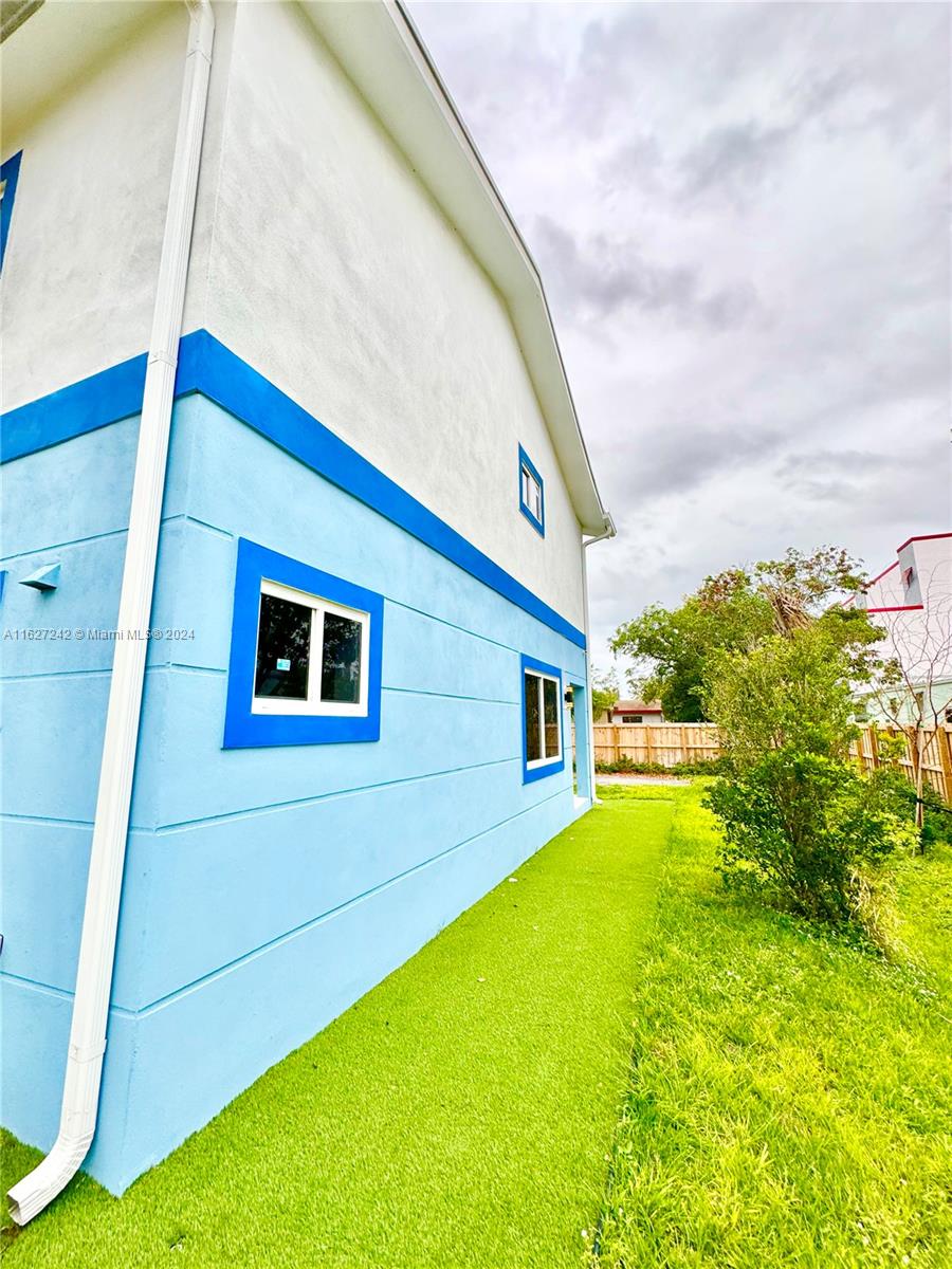 SEMINOLE ADD F R OLIVERS - Residential Lease