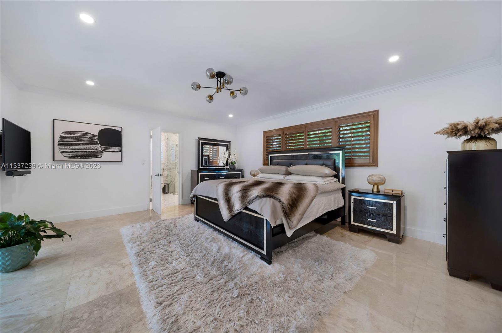 LUCILLE ISLAND - Residential