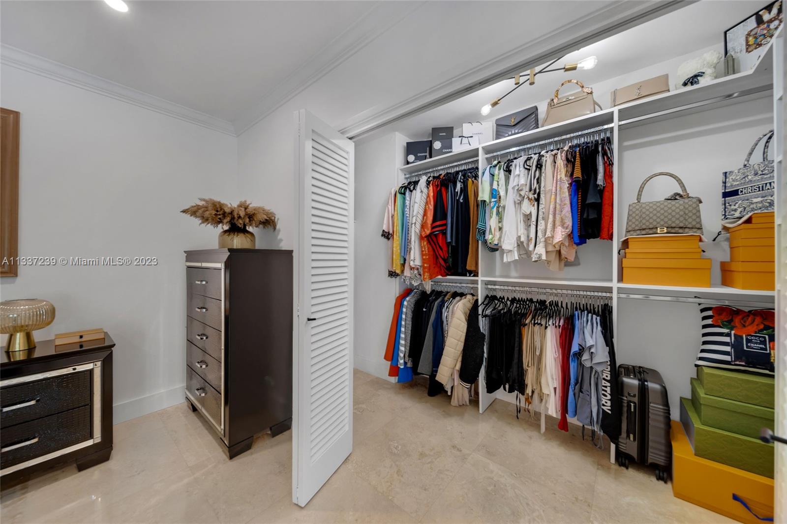 LUCILLE ISLAND - Residential