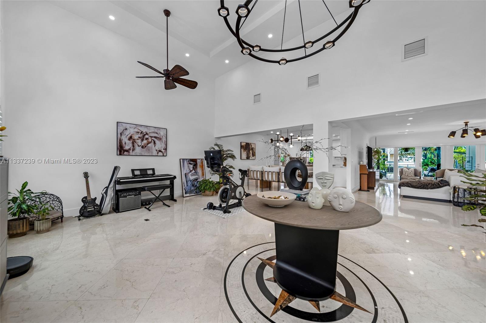 LUCILLE ISLAND - Residential