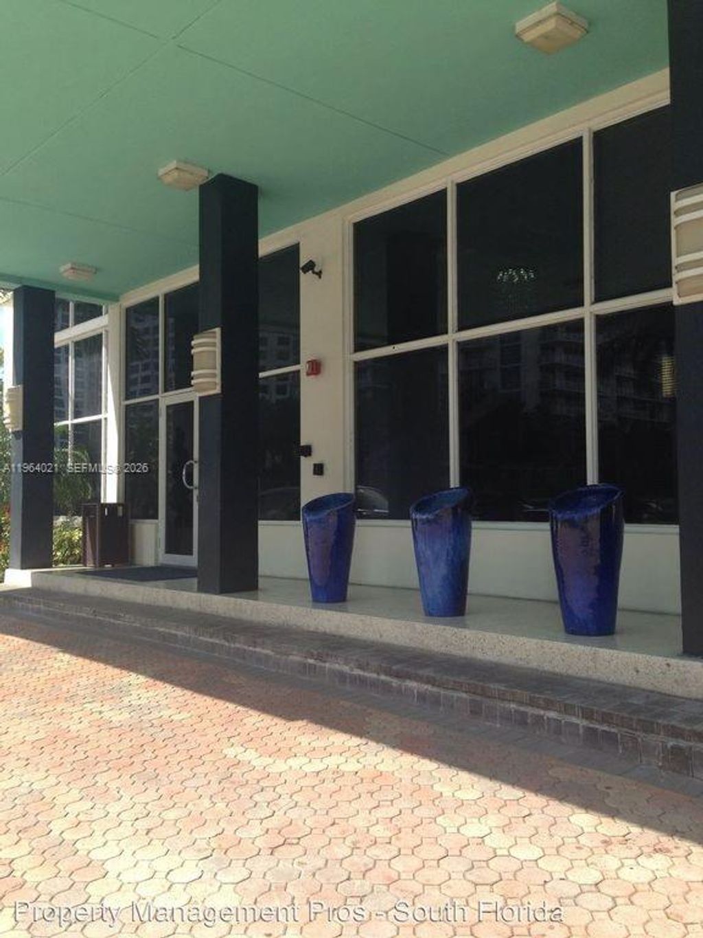 Photo of 3000 S Ocean Dr #210, Hollywood, FL 33019 (MLS # A11964021)