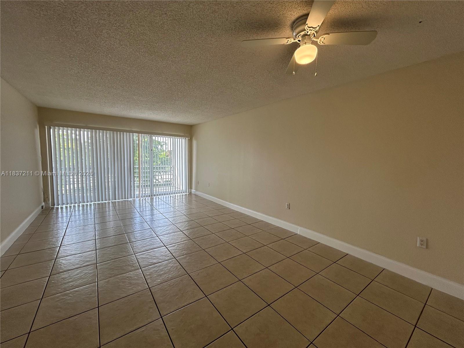 4255 N University Dr 309
