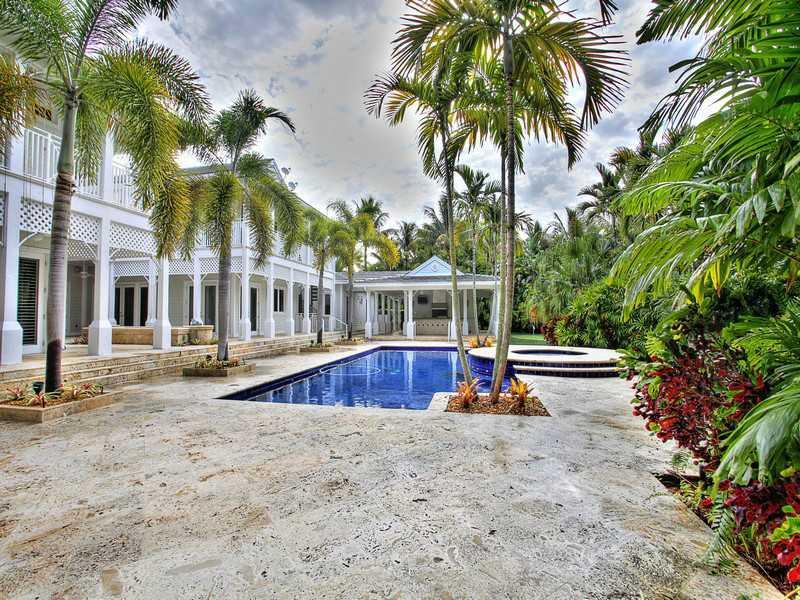 COCOPLUM SEC 1 - Residential