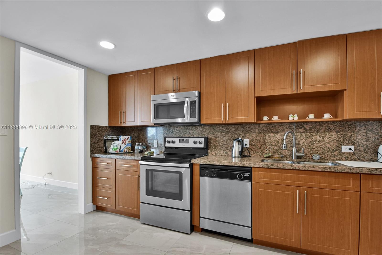Photo 19 of 44 of 5055 Collins Ave 5B condo