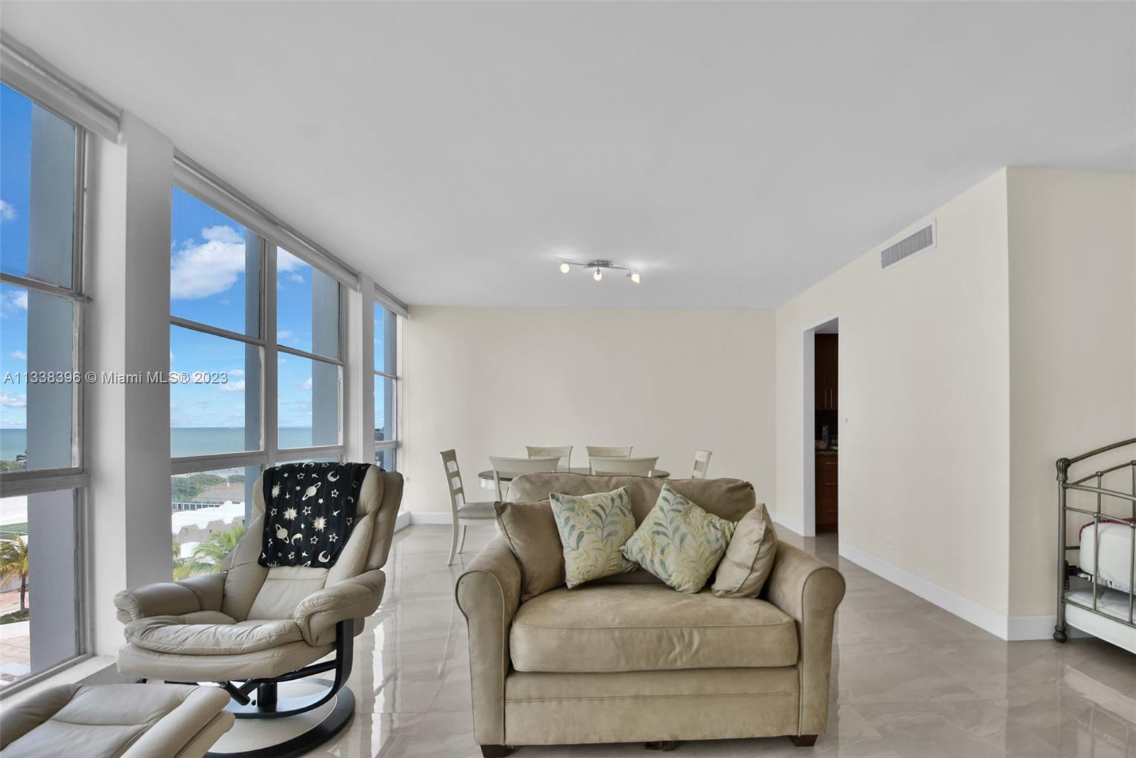 Photo 11 of 44 of 5055 Collins Ave 5B condo
