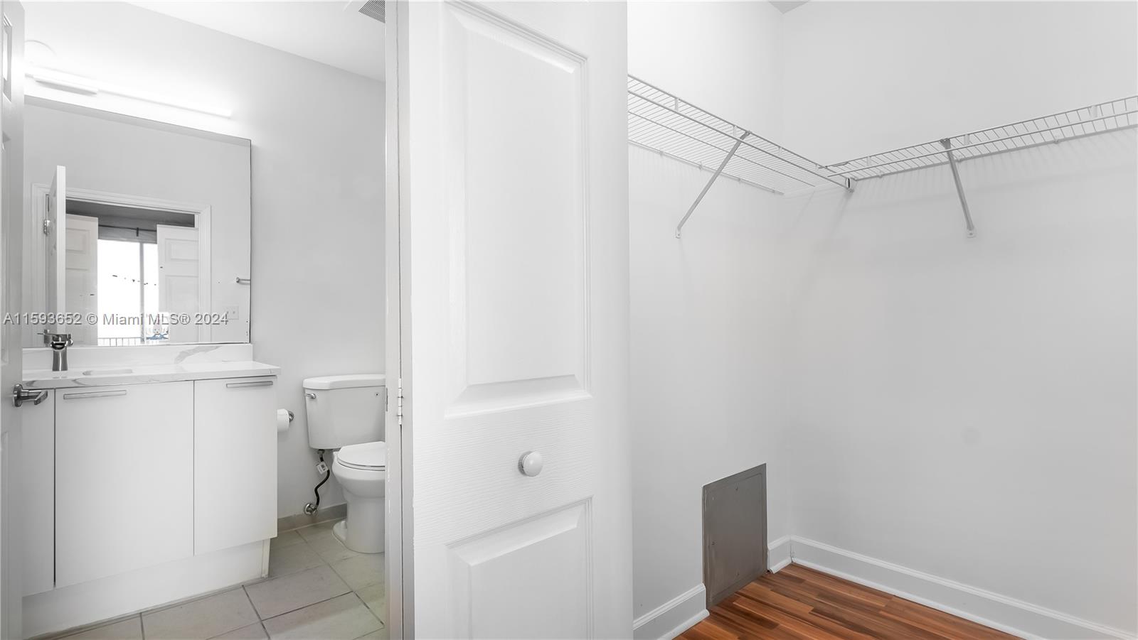 HOLLYWOOD STATION RES CON - Residential Lease