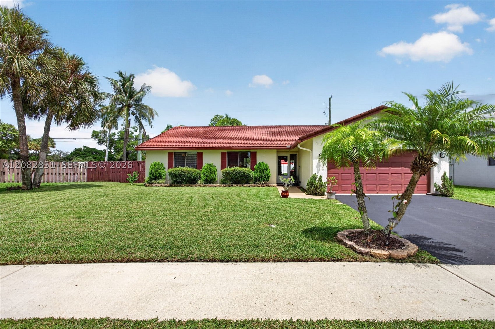 7913 NW 20th St