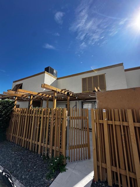 1758 SW 131st Place Cir S n/a Miami FL 33175