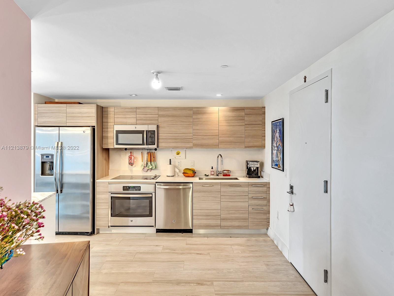 3401 MIDTOWN CONDO - Residential Lease