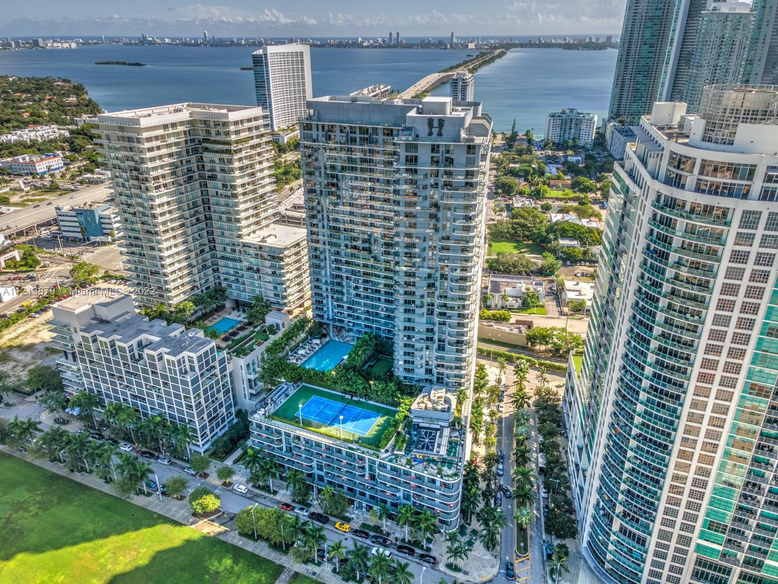 3401 MIDTOWN CONDO - Residential Lease