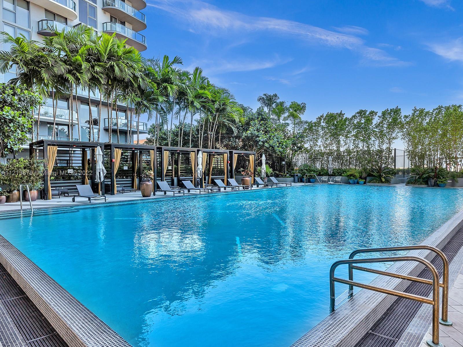 3401 MIDTOWN CONDO - Residential Lease