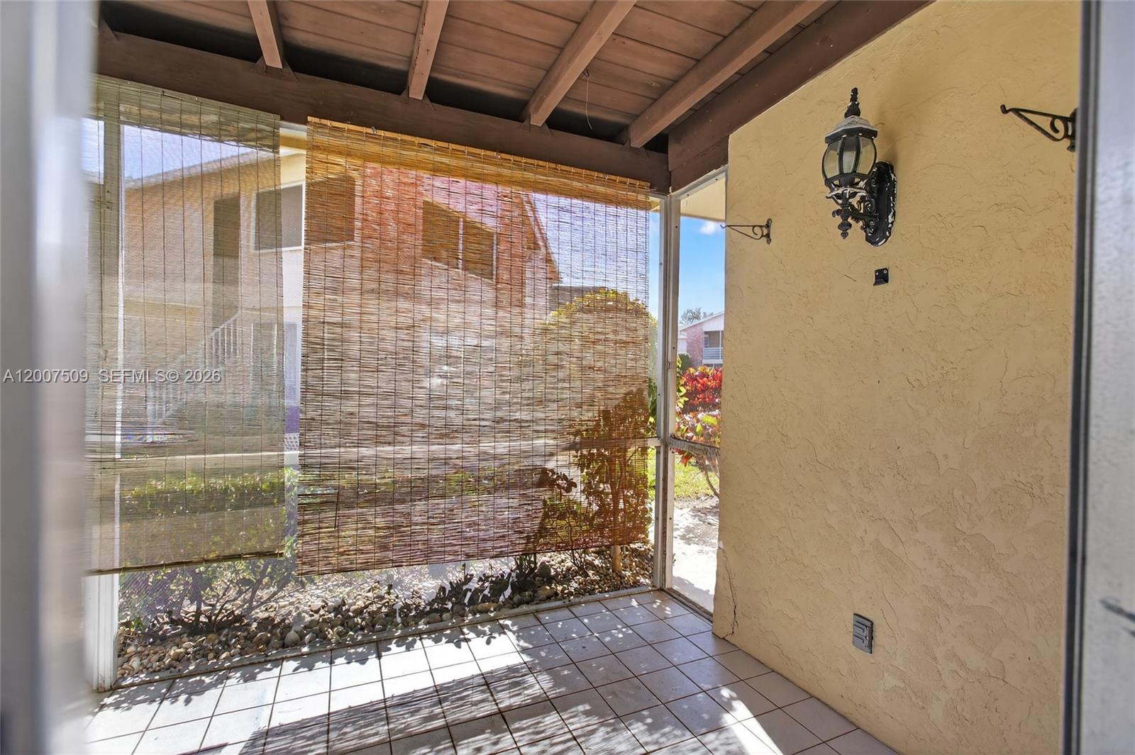 GARDENWAY CONDO - Residential