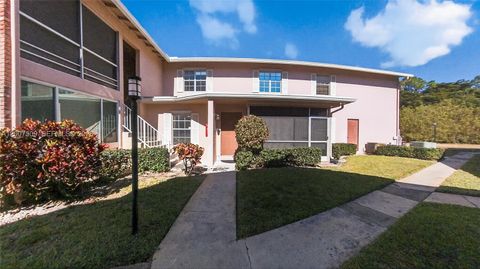 Photo of 12422 Alternate A1a #Q5, Palm Beach Gardens, FL 33410 (MLS # A12007509)