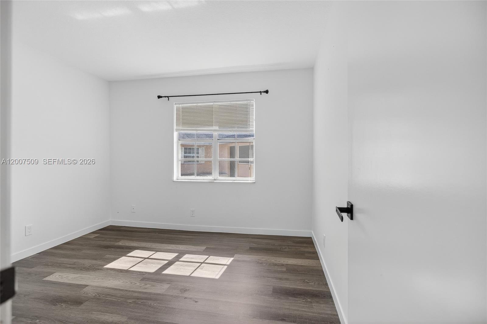 GARDENWAY CONDO - Residential