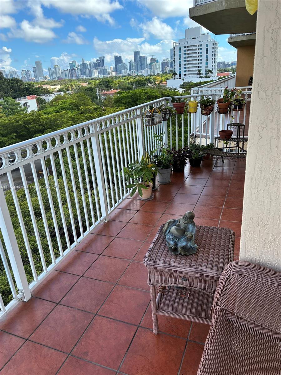 MARBELLA CONDO - Residential