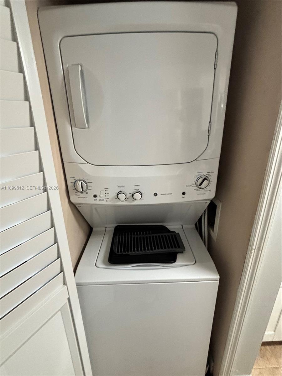 MARBELLA CONDO - Residential