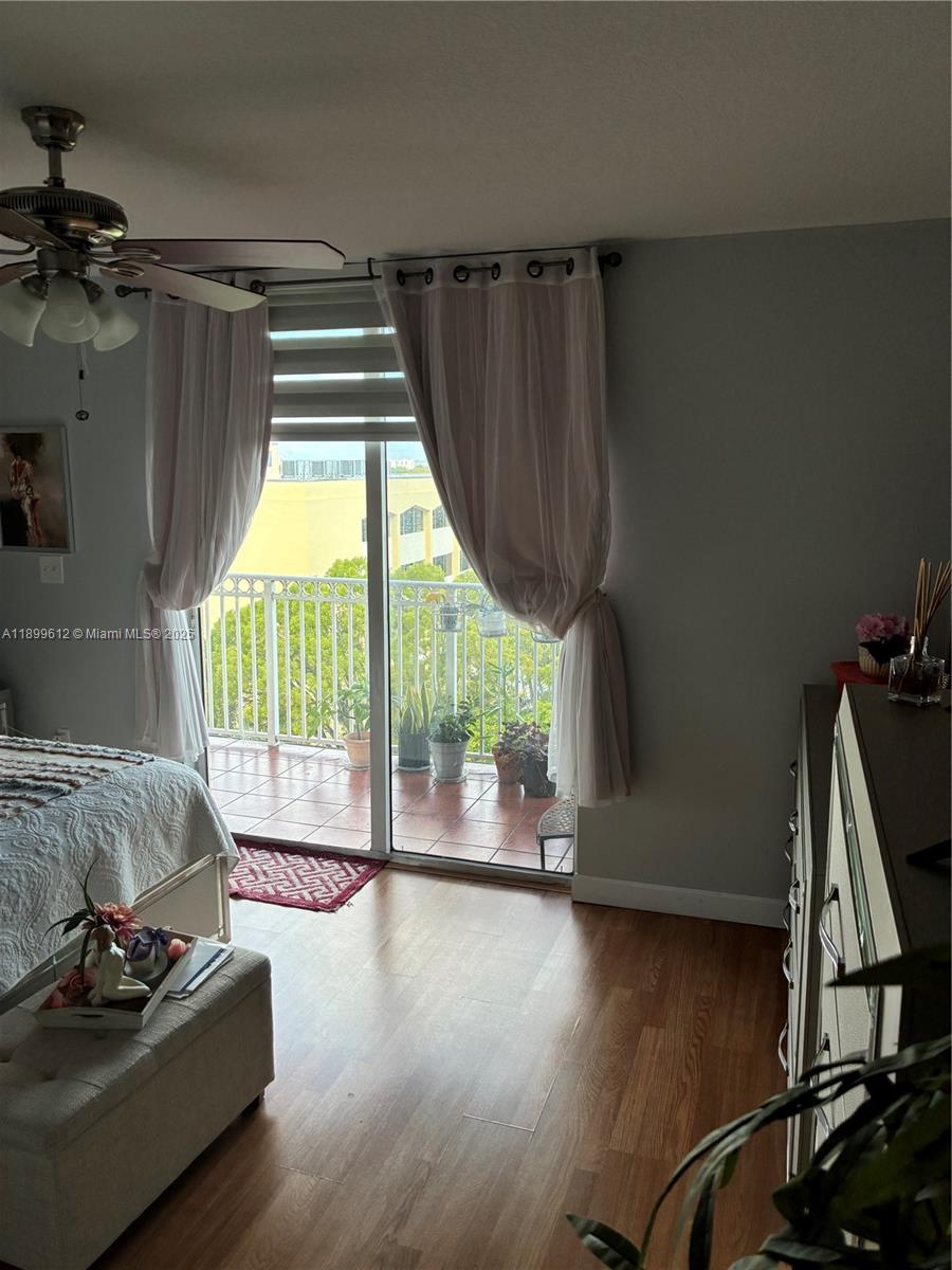 MARBELLA CONDO - Residential