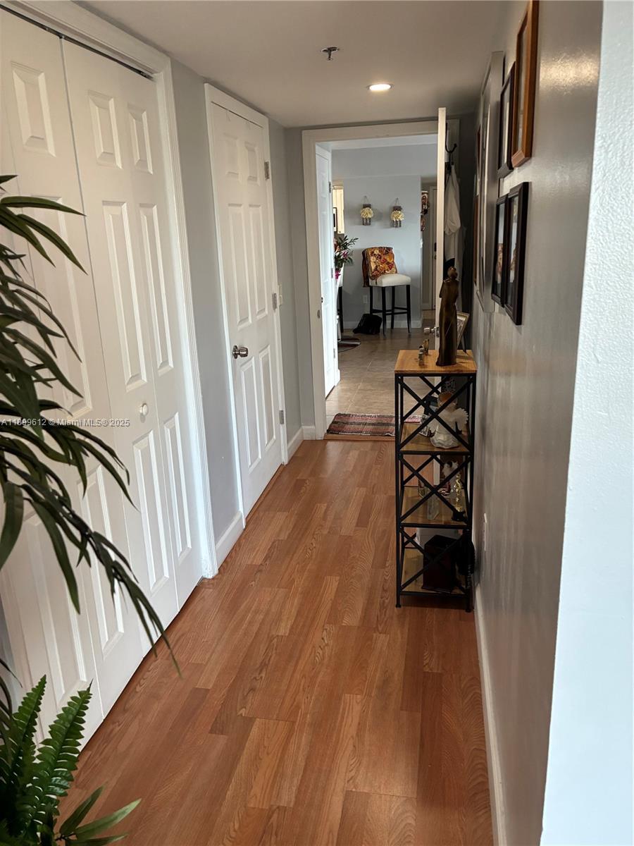 MARBELLA CONDO - Residential