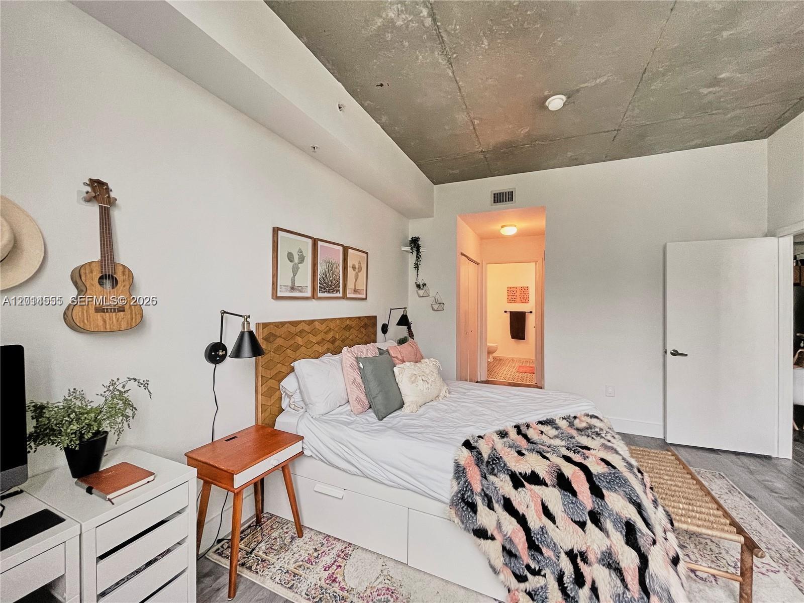 UPTOWN LOFTS CONDO - Residential Lease